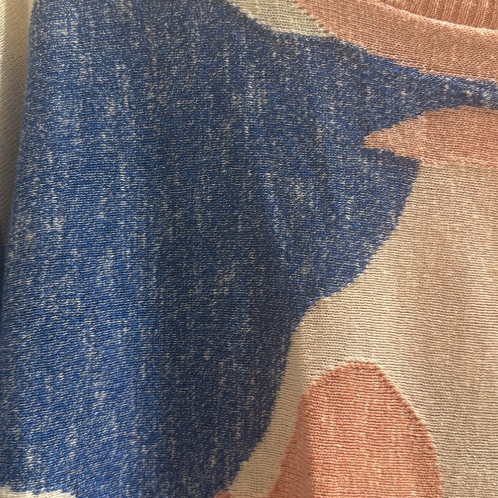 Designer top - Picture 3 of 4